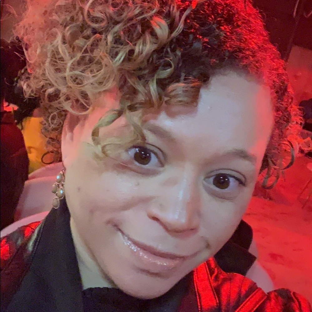 Meet your Posher, Tameka